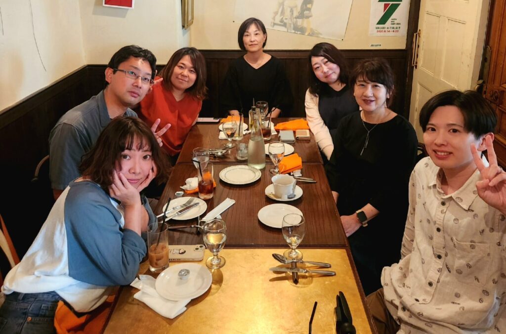 ランチ会集合写真(6/13)