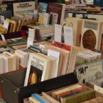 本屋を歩く