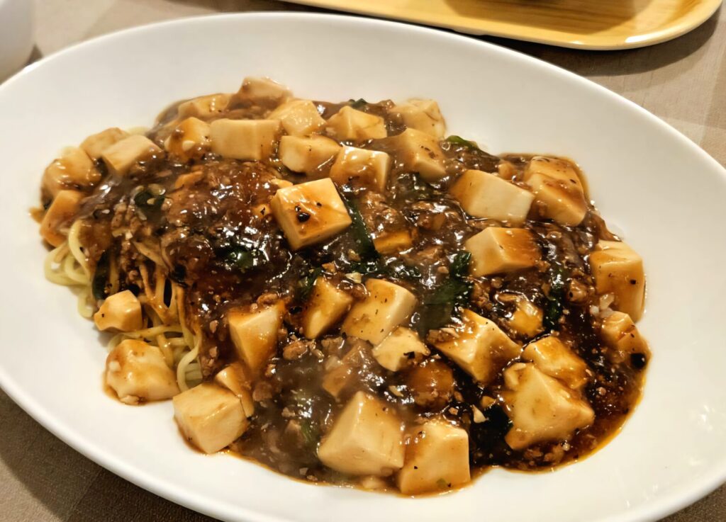 麻婆豆腐。ご飯でも麺でも行けちゃう。